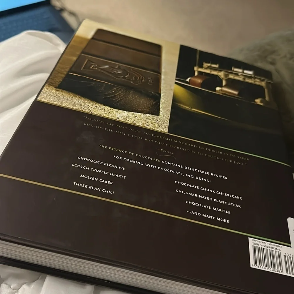 The Essence of Chocolate - Recipes for Baking & Cooking with fine chocolate